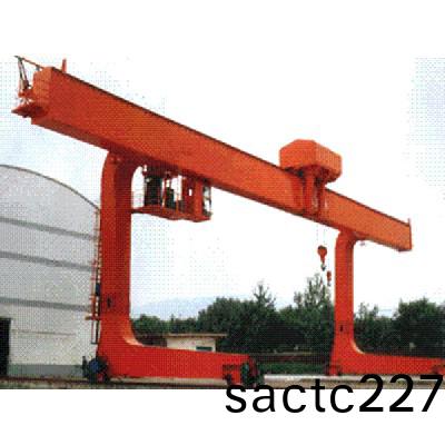 通(tong)用門式(shi)起重機6