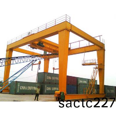 通用門式起重機3